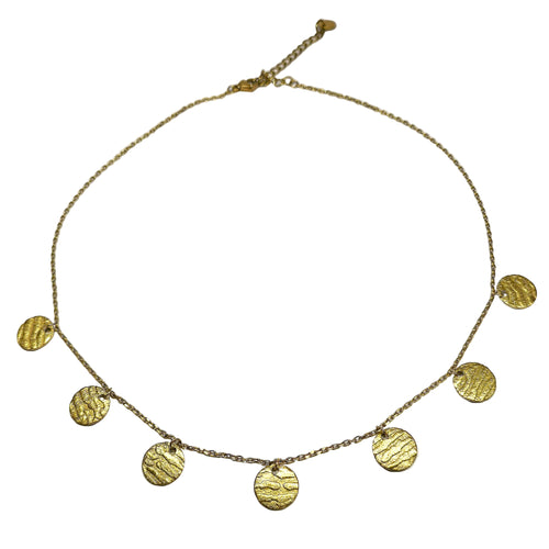 Chaîne fine dorée femme, collier à médailles rondes texturées en acier inoxydable, look lumineux et moderne – Clyvia Bijoux.